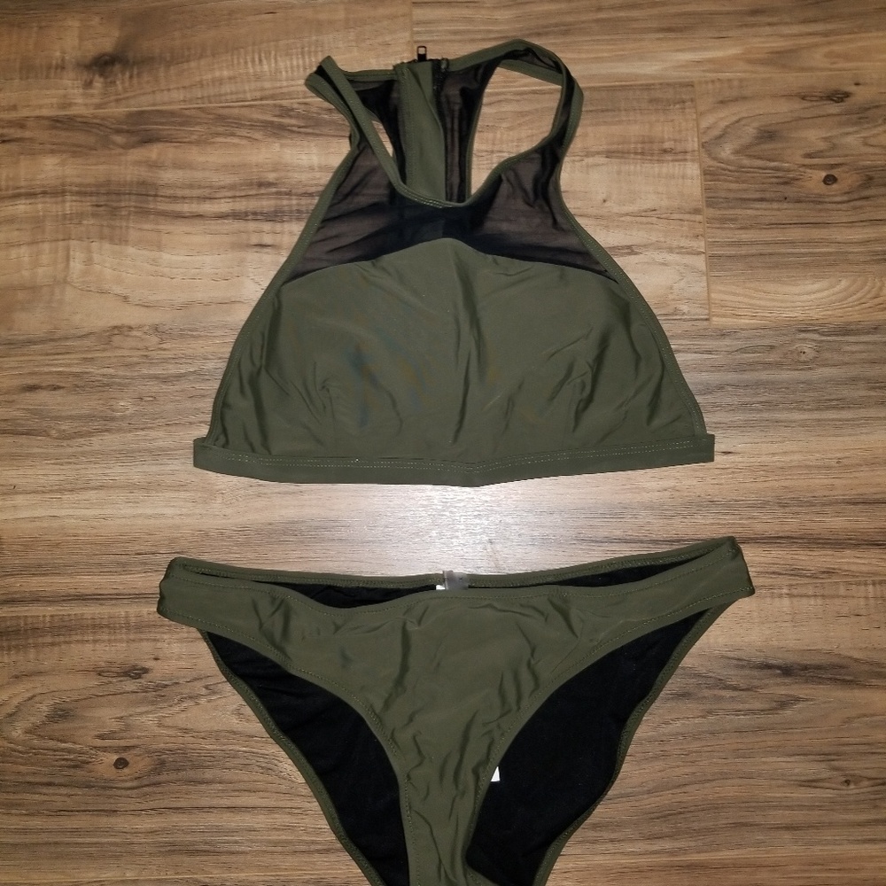 CUPSHE NWT Bikinis